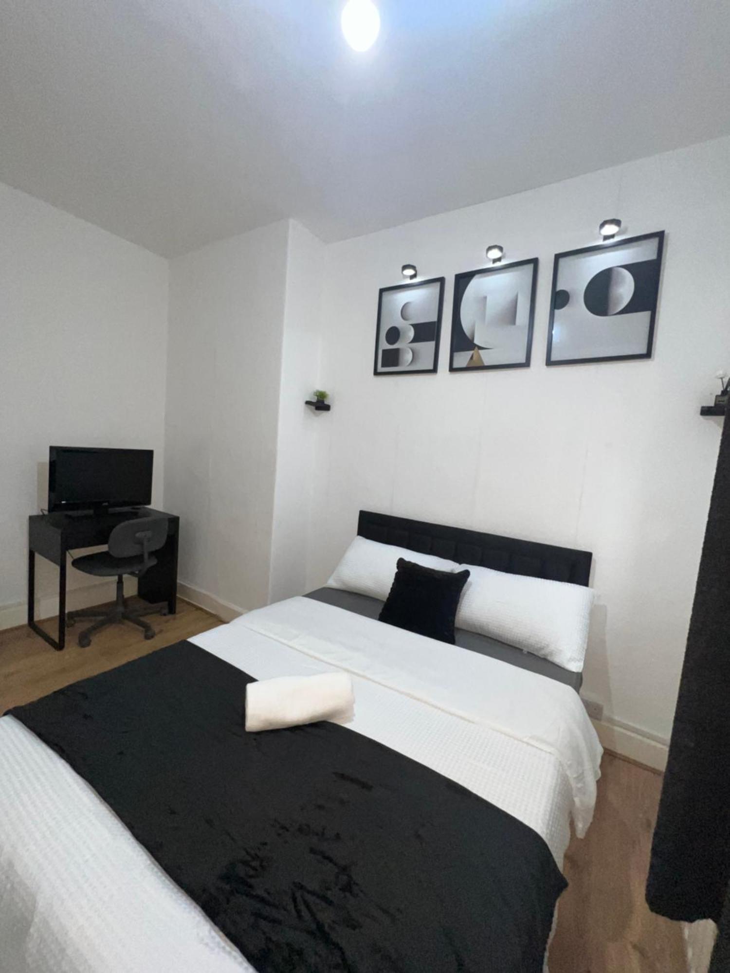 Adorable Double Room Middlesbrough Extérieur photo